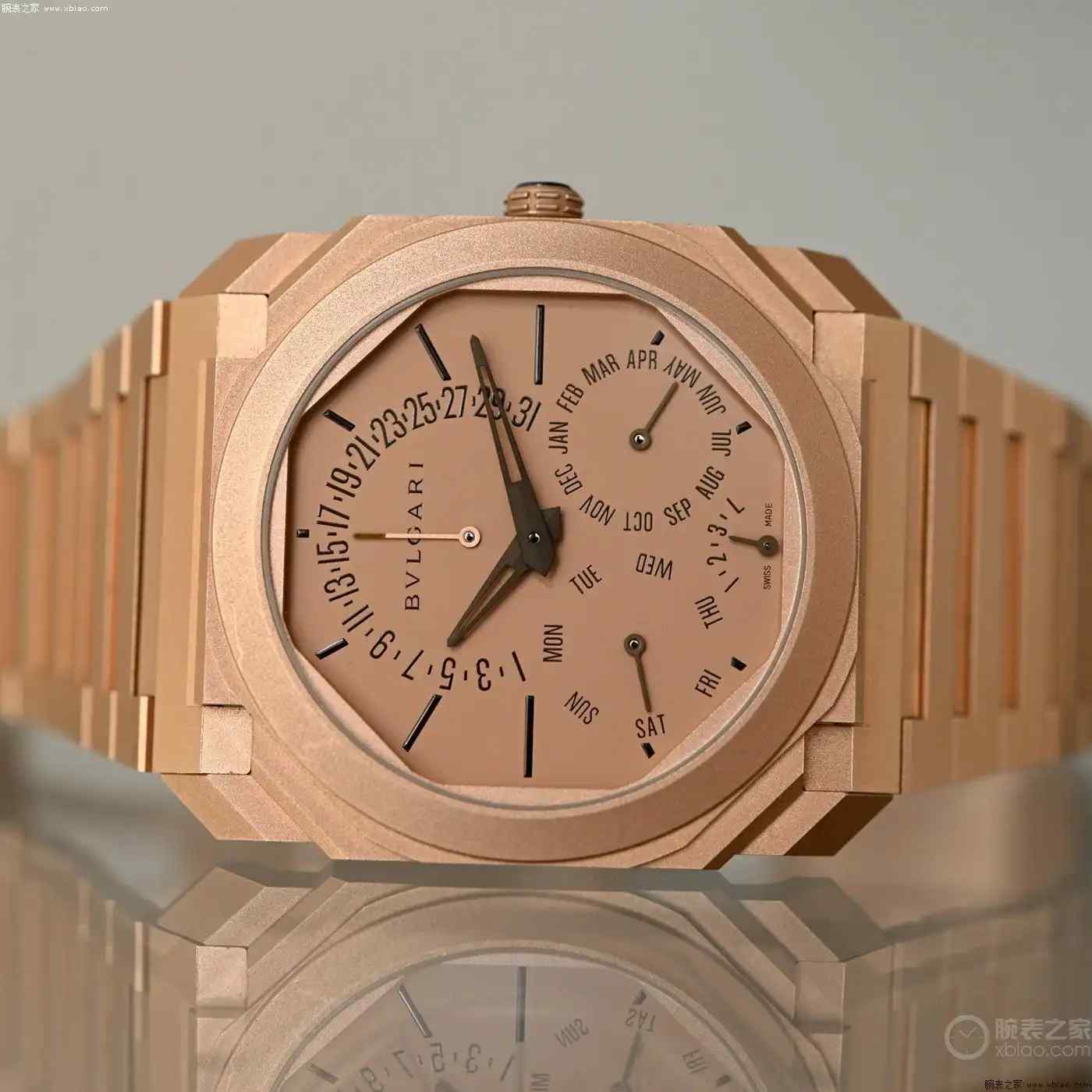 机械表迷疯狂种草！宝格丽超薄玫瑰金万年历，逆跳日期+镂空指针，5.8mm极致工艺！ | 奈斯探表