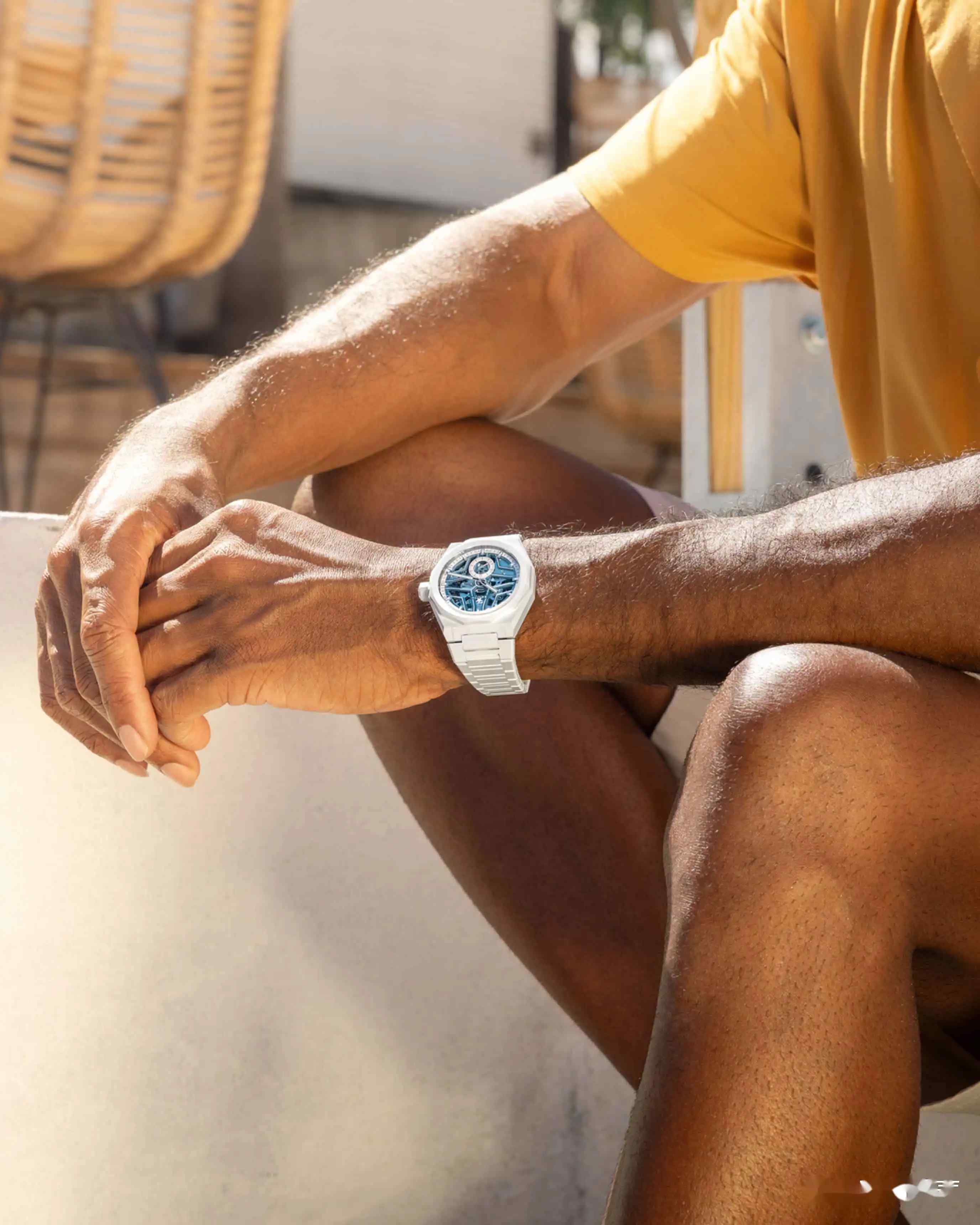 【限量100枚】真力时DEFY White Surfer陶瓷腕表终章登场！冰蓝镂空美炸了！ | 奈斯探表