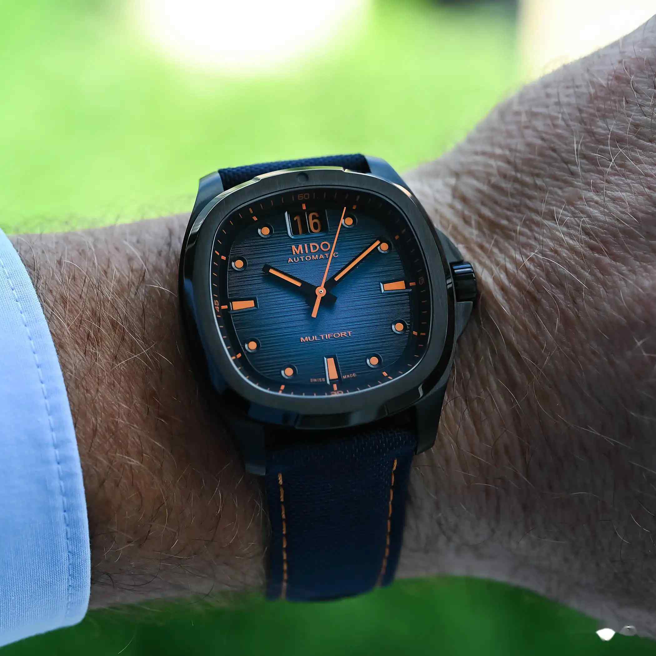 蓝橙风暴来袭！美度这款复古运动表，颜值炸裂还不到万元！ | 奈斯探表