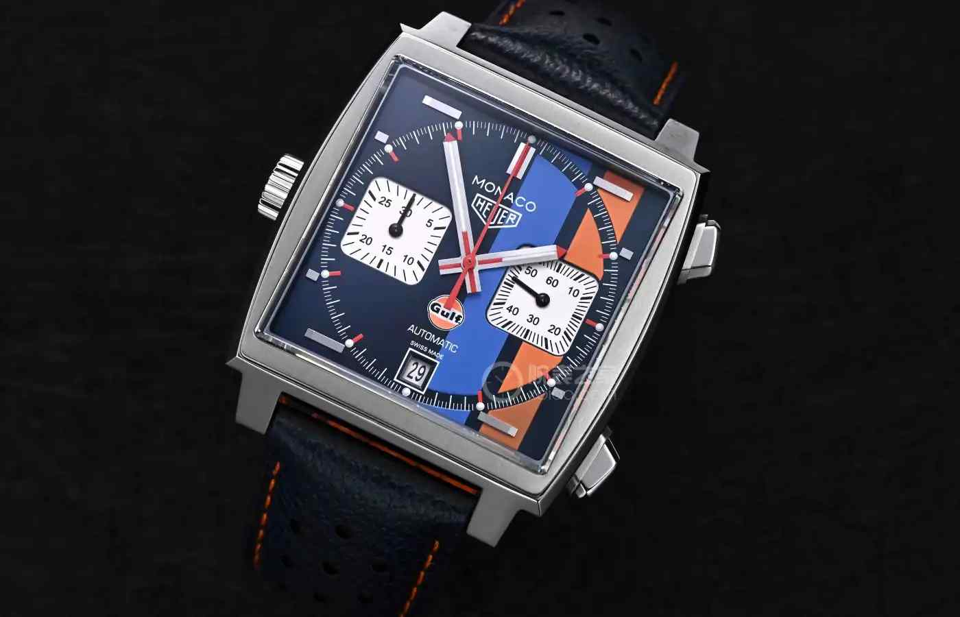 颠覆传统的方形腕表！泰格豪雅摩纳哥100米防水计时码表，左侧表冠设计，彰显独特品位！ | 奈斯探表