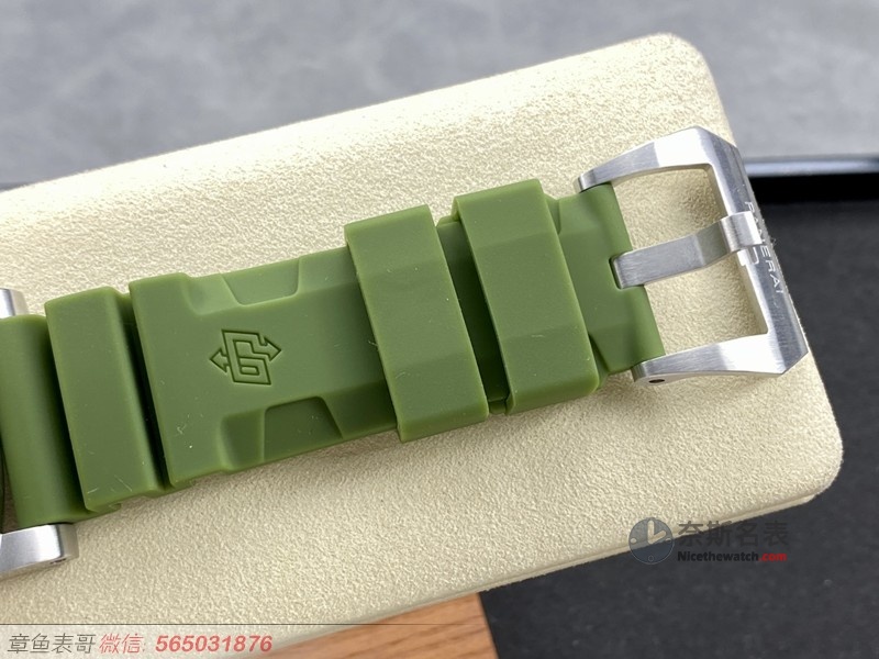 硬汉专属！VS厂沛纳海PAM1226象牙白盘面惊艳亮相，一体机芯带来的硬汉魅力！ | 奈斯探表