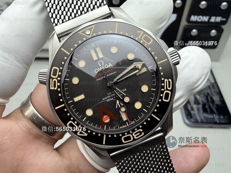 98克超轻体验！VS厂007无暇赴死终极版全面升级，夜光效果炸裂！ | 奈斯探表