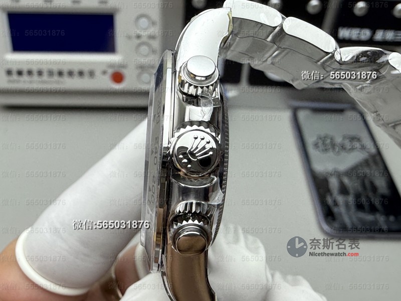 VS厂2025水泥灰迪通拿终极评测：重金属表壳+4131机芯，这次复刻太疯狂！ | 奈斯探表