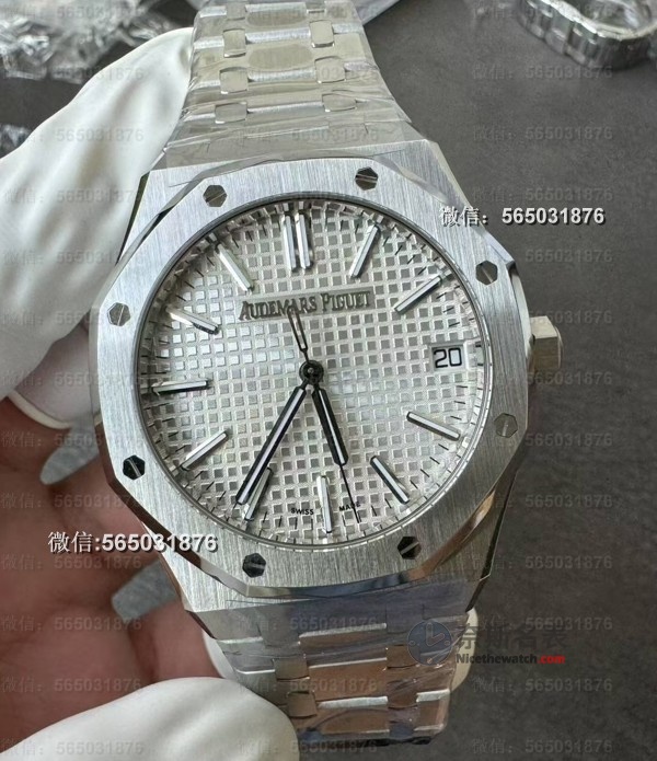 【深度测评】TOP厂爱彼15510复刻表：万元级复刻表的天花板之争？ | 奈斯探表