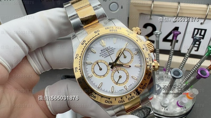 低调奢华新选择！C厂Clean间金迪通拿真香警告！丹东4131机芯到底有多强？ | 奈斯探表