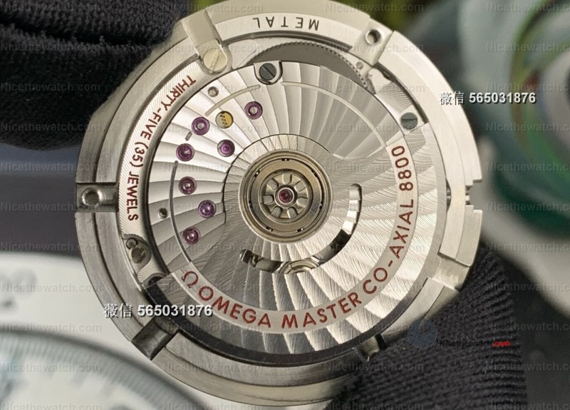 VS厂海马300V4版太狠了！一体8800机芯+双表带配置，稳定性直接封神！ | 奈斯探表