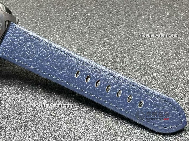 比原装还香？VS沛纳海2319深度拆解：P9010机芯+快拆表带，调日历方式一模一样！ | 奈斯探表