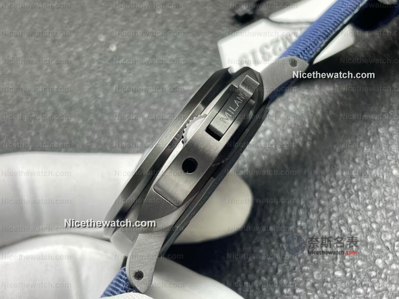 比原装还香？VS沛纳海2319深度拆解：P9010机芯+快拆表带，调日历方式一模一样！ | 奈斯探表