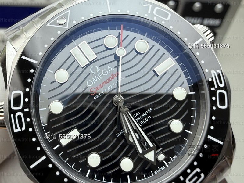 VS厂海马300V4版太狠了！一体8800机芯+双表带配置，稳定性直接封神！ | 奈斯探表