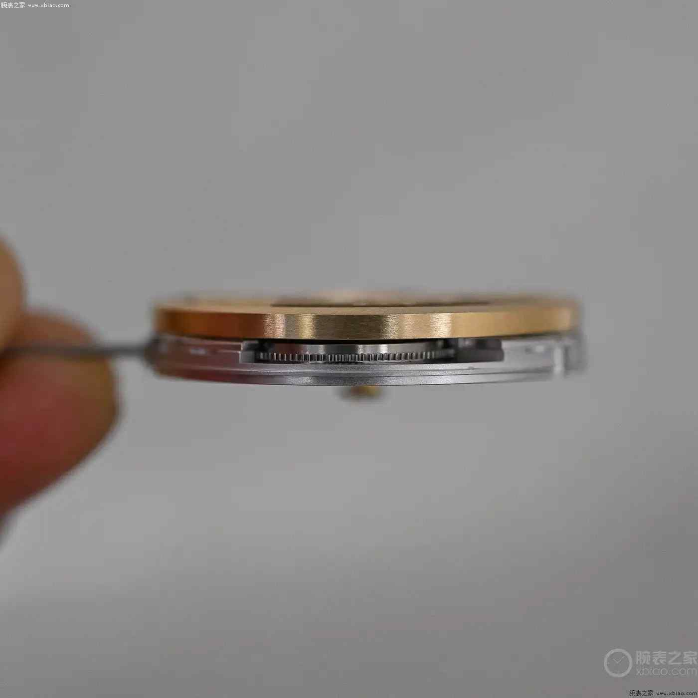 芯突破！GP芝柏表发布GP4800自动机芯：硅擒纵+55小时动储，精准耐用再升级 | 奈斯探表