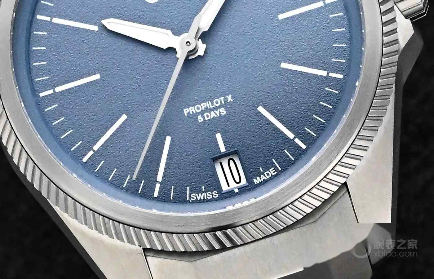 轻过羽毛稳如磐石！豪利时PPX400钛表五天动力续航，10年保修颠覆行业！ | 奈斯探表