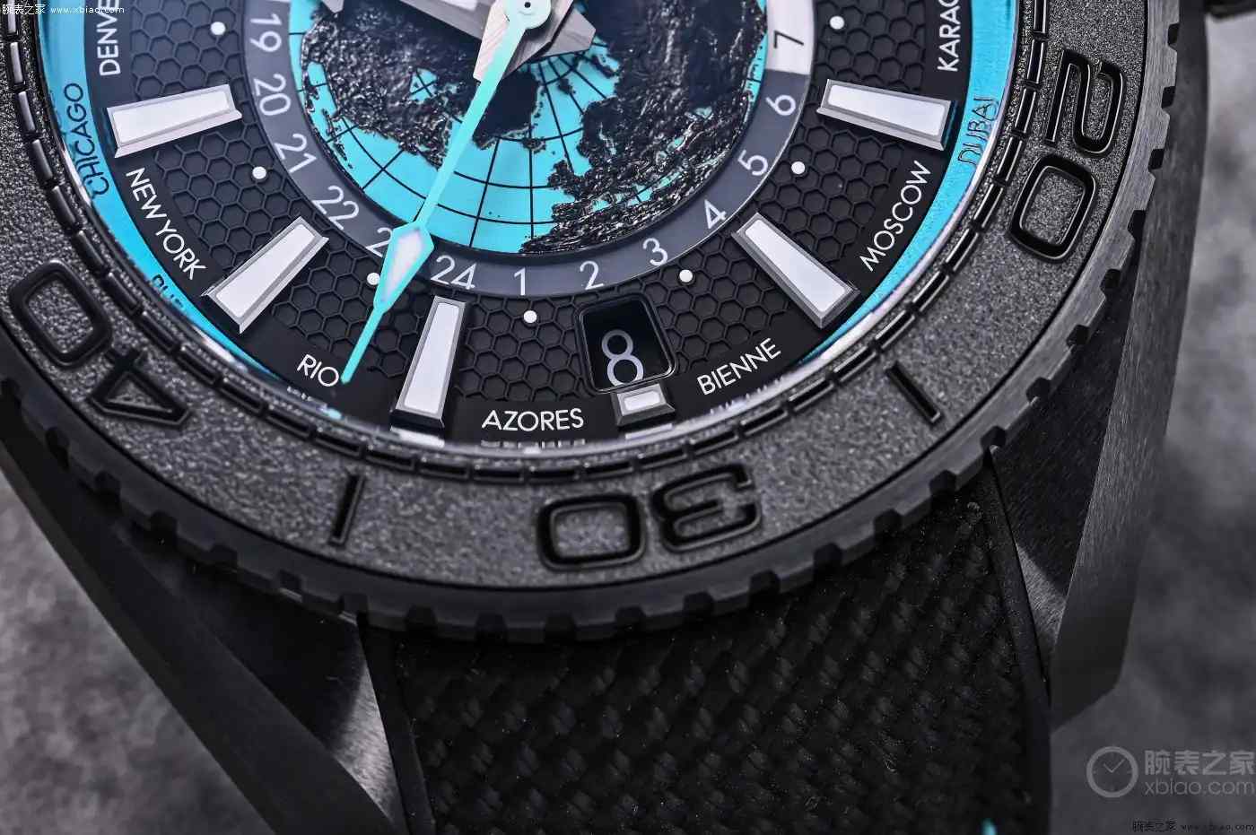 绿松石盘面+陶瓷表壳！欧米茄海马20周年限量款，潜水与世界时完美融合！ | 奈斯探表