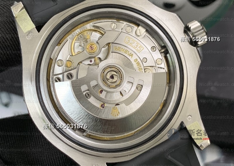 148克沉稳质感！VS厂白金游艇V3配重版实测：3235机芯真能叫板正品？ | 奈斯探表