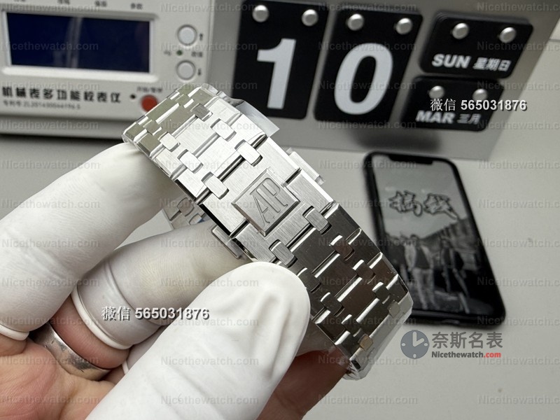蓝面绿面都火疯了！APS钢王26240真飞返曝光，4401一体机芯太顶了，表友直呼“原厂级”！ | 奈斯探表