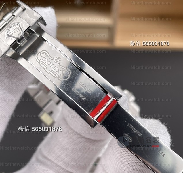 “皮蛋圈”杀疯了！VS厂新款格林尼治黑灰圈实测：丹东3285机芯+超薄壳型，复刻表也能薄到犯规！ | 奈斯探表