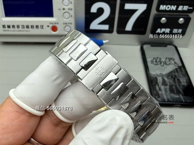 3K厂40周年鹦鹉螺5711实测爆火！324一体机芯+蓝面钻刻+背透神还原，戴出去没人信是复刻？ | 奈斯探表