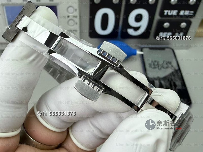 3K内也能戴出“硬汉范儿”？V7厂万国工程师绿面腕表深度实测，性价比炸裂！ | 奈斯探表