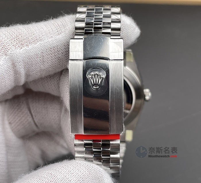 灰盘才是真王者！VS厂劳力士灰日志实测：丹东3235稳到离谱，上手被同事追着问链接！ | 奈斯探表