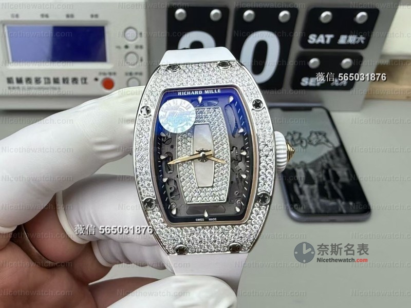 2025女生戴表天花板！ZF厂理查德米勒07-01镶钻款，上手惊艳到闺蜜追问链接！ | 奈斯探表
