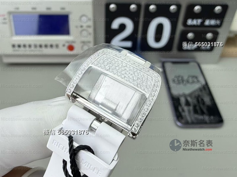 2025女生戴表天花板！ZF厂理查德米勒07-01镶钻款，上手惊艳到闺蜜追问链接！ | 奈斯探表