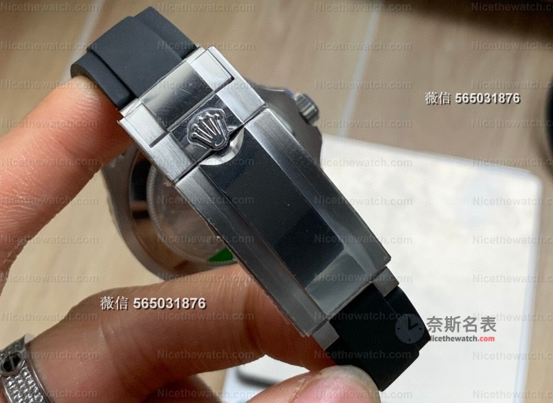 【沉到心坎里！】VS厂白游艇V3配重版实测：147克真·白金手感+丹东3235机芯，细节炸裂闭眼入！ | 奈斯探表