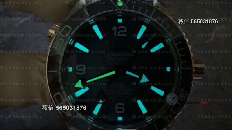 限量冰蓝+波塞冬浮雕+8800机芯！VS海马600 75周年版值不值得冲？ | 奈斯探表