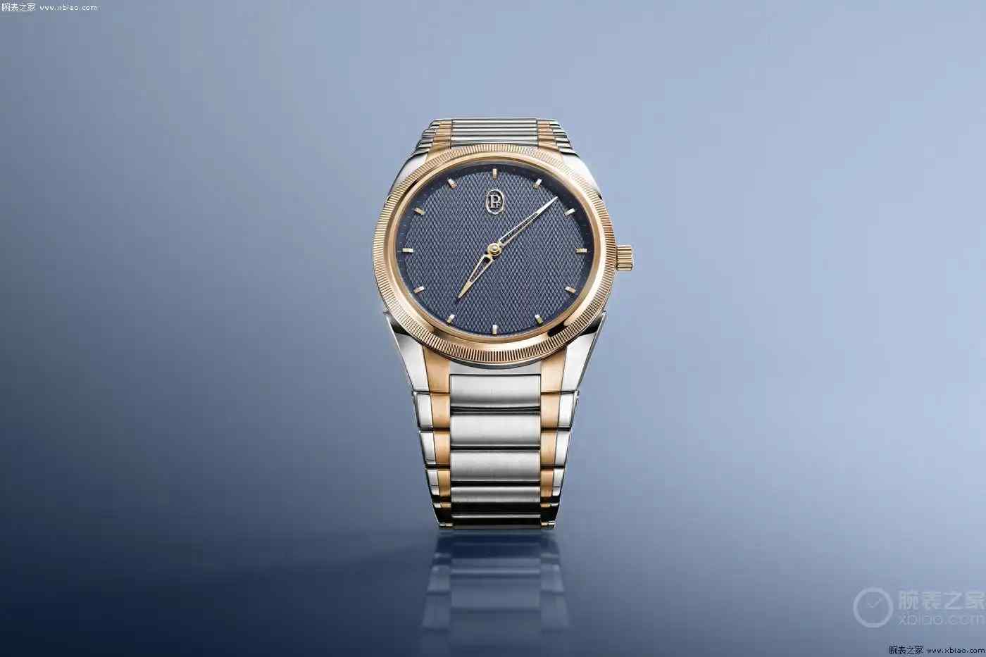 仅7.8毫米超薄体验！帕玛强尼间金无历腕表来袭，手工玑镂表盘惊艳全场 | 奈斯探表