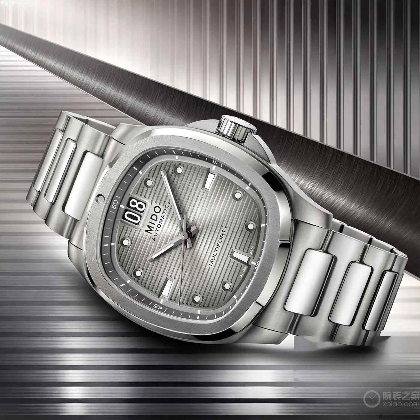 复古迷必入！美度舵手系列TV腕表钛金属版拆解，Caliber 80机芯精准度实测 | 奈斯探表