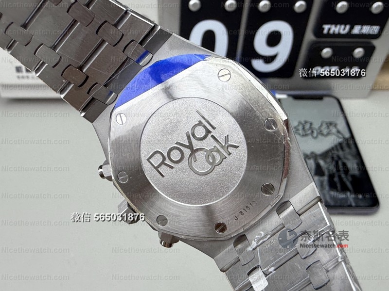 告别7750“高压锅”！APS 26331白熊猫11mm精准复刻，夜光+格纹盘面太绝了！ | 奈斯探表