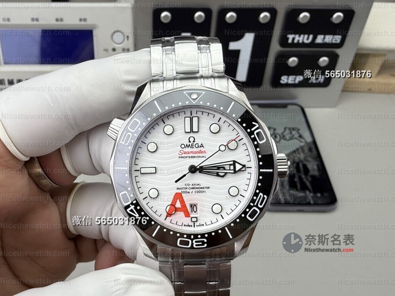 VS厂海马300米V4真实使用指南：别只顾“像真”，更要学会“养真”！ | 奈斯探表