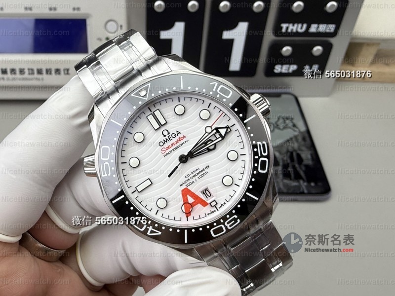 VS厂海马300米V4真实使用指南：别只顾“像真”，更要学会“养真”！ | 奈斯探表