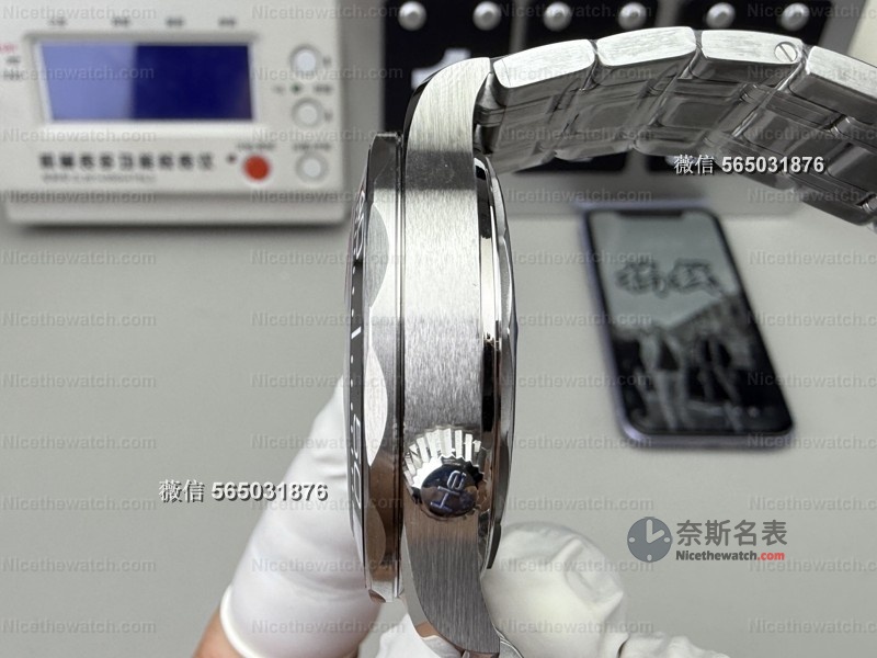 VS厂海马300米V4真实使用指南：别只顾“像真”，更要学会“养真”！ | 奈斯探表