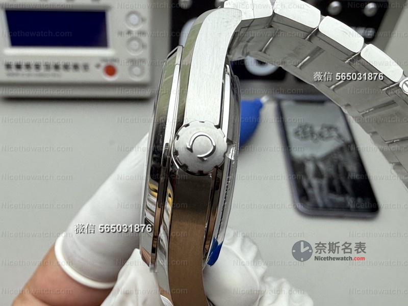 VS厂欧米茄“大黄蜂”深度实测：8508机芯加持，复刻表也能有真表质感？ | 奈斯探表