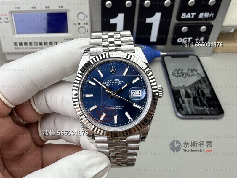 VS厂劳力士日志V2重磅升级！白金狗牙圈终于“对味”，细节拉满成复刻新标杆 | 奈斯探表