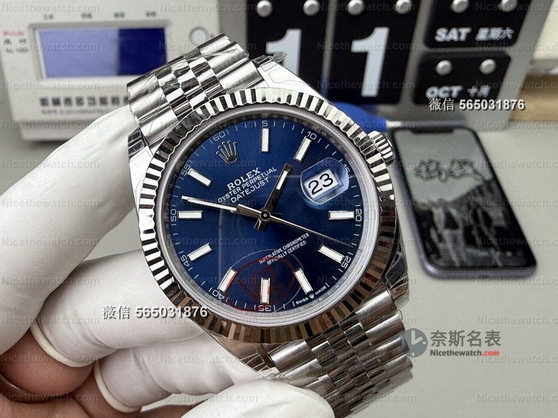 VS厂劳力士日志V2重磅升级！白金狗牙圈终于“对味”，细节拉满成复刻新标杆 | 奈斯探表