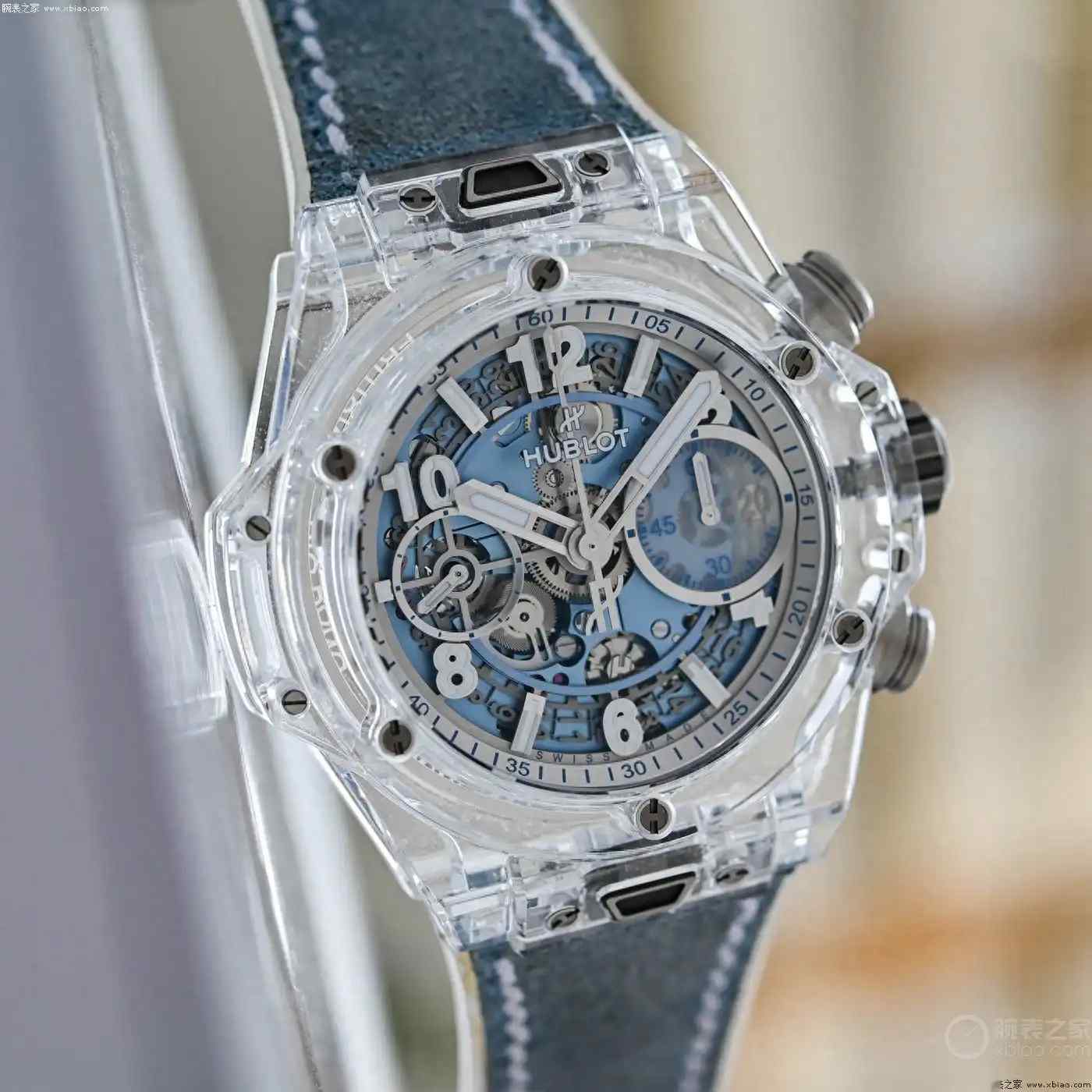 冰晶之美！宇舶Big Bang冬季限量双腕表登场，蓝宝石通透钛陶瓷炫白 | 奈斯探表