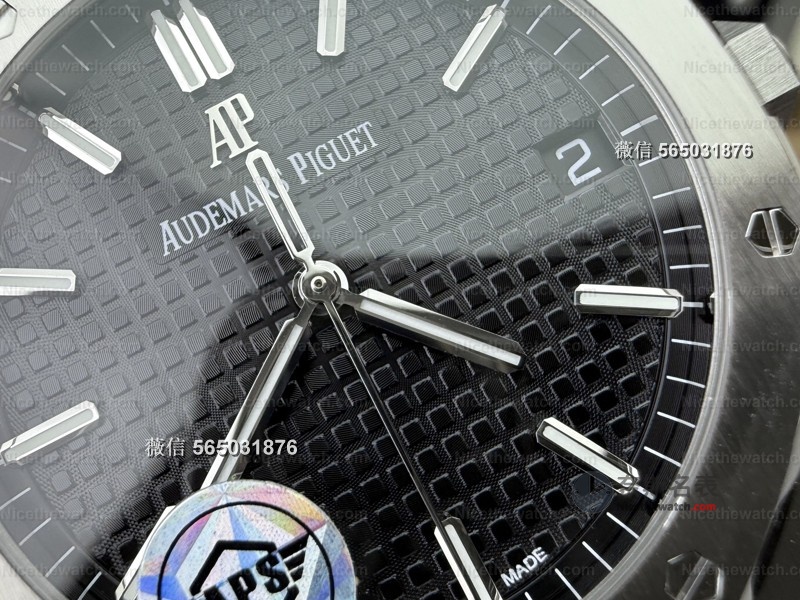 爱彼15500复刻天花板？APS厂4302一体机芯实测，细节竟逼真到这种程度！ | 奈斯探表