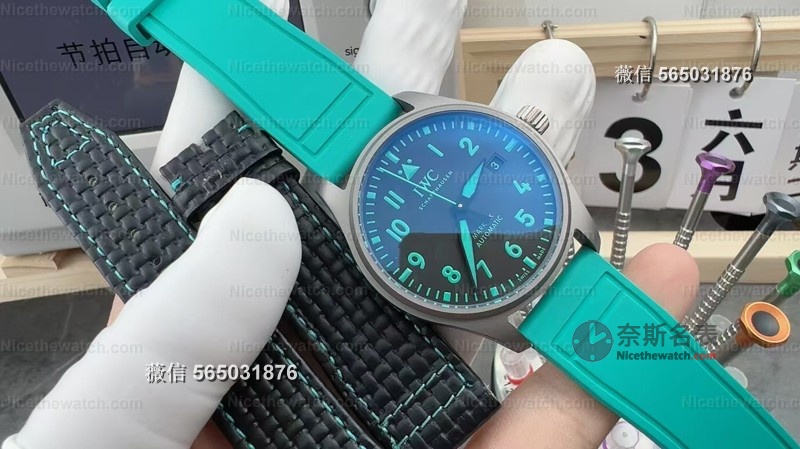 把头终于对了！M+厂V3马石油绿马克20实测：轻如羽毛，帅到犯规！ | 奈斯探表