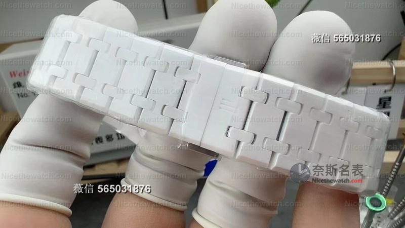 全陶瓷也能高度还原？APS厂爱彼15500白陶瓷实测：轻如羽毛，硬如磐石！ | 奈斯探表
