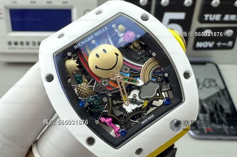 在私人钟表沙龙近距离看RM88 Smiley：这不是表，是戴在手腕上的快乐童话 | 奈斯探表