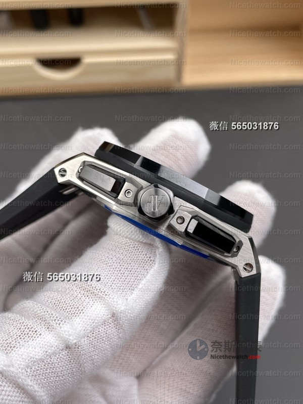 不再是改机芯！APS厂26420黑陶瓷升级4401一体芯，陶瓷圈+快拆带太香了 | 奈斯探表