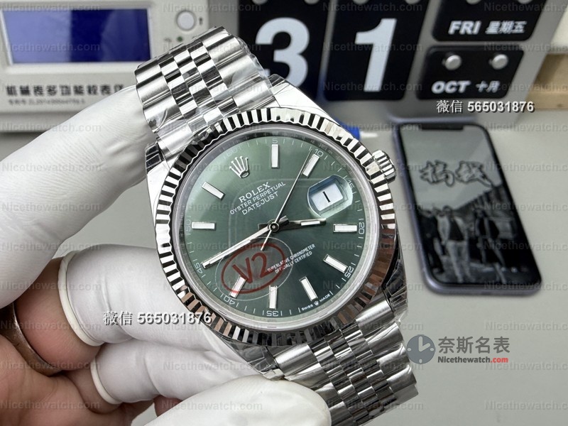 丹东3235机芯+V2升级！VS厂薄荷绿日志细节到底有多“顶”？实拍揭秘 | 奈斯探表