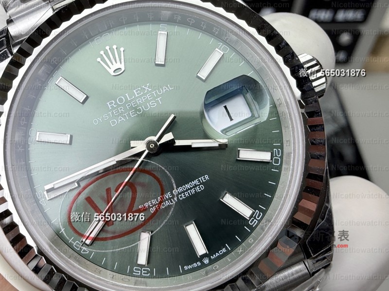 丹东3235机芯+V2升级！VS厂薄荷绿日志细节到底有多“顶”？实拍揭秘 | 奈斯探表