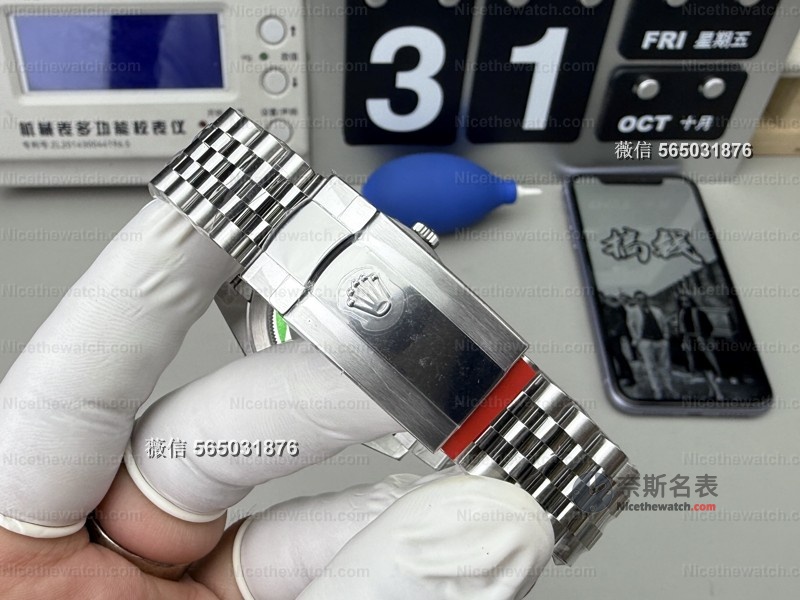 丹东3235机芯+V2升级！VS厂薄荷绿日志细节到底有多“顶”？实拍揭秘 | 奈斯探表