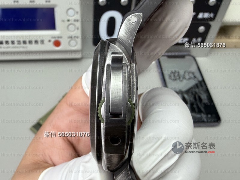 戴出年代感又不显老气？VS厂沛纳海1412复古款上手体验，细节控直呼内行！ | 奈斯探表