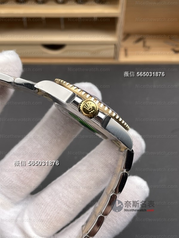 VS间金蓝水鬼V2配重版实测！186克精准对版，丹东3235机芯稳如正品！ | 奈斯探表