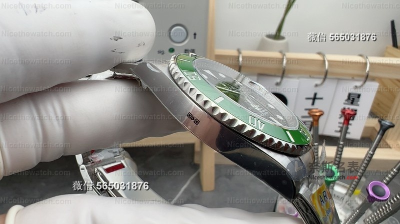 首发四代绿水鬼！ARF厂果木绿圈+丹东3235机芯，细节竟不输VS？ | 奈斯探表