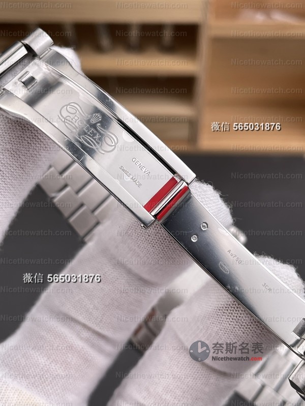 VS星期日志V2配重版实测：182克真压手感+丹东3255机芯，细节还原度炸裂！ | 奈斯探表