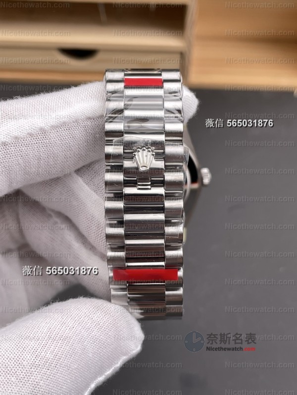 VS星期日志V2配重版实测：182克真压手感+丹东3255机芯，细节还原度炸裂！ | 奈斯探表