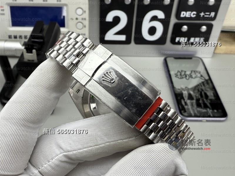 狗牙圈闪到反光？VS厂绿萝日志V2细节解析，这做工真的像正品？ | 奈斯探表